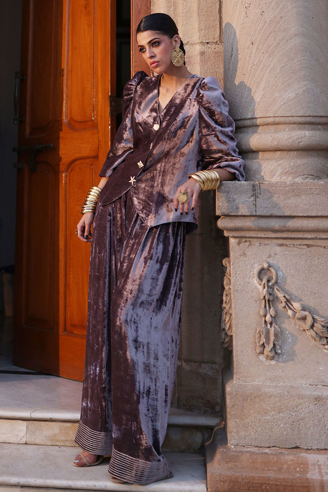 Picture of FW25-35 Shirt And Pants